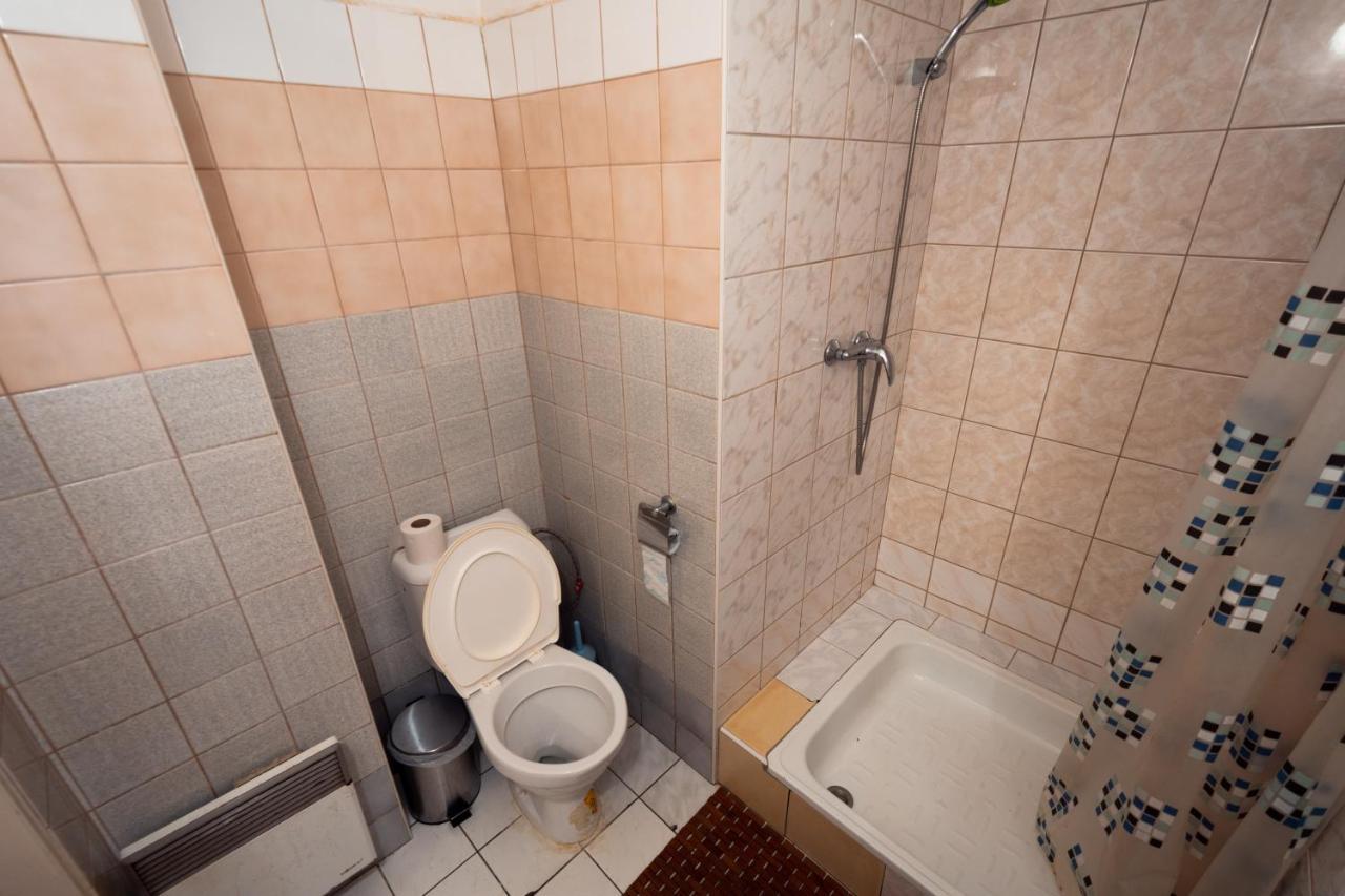 Hotel Red Point à Tábor Extérieur photo